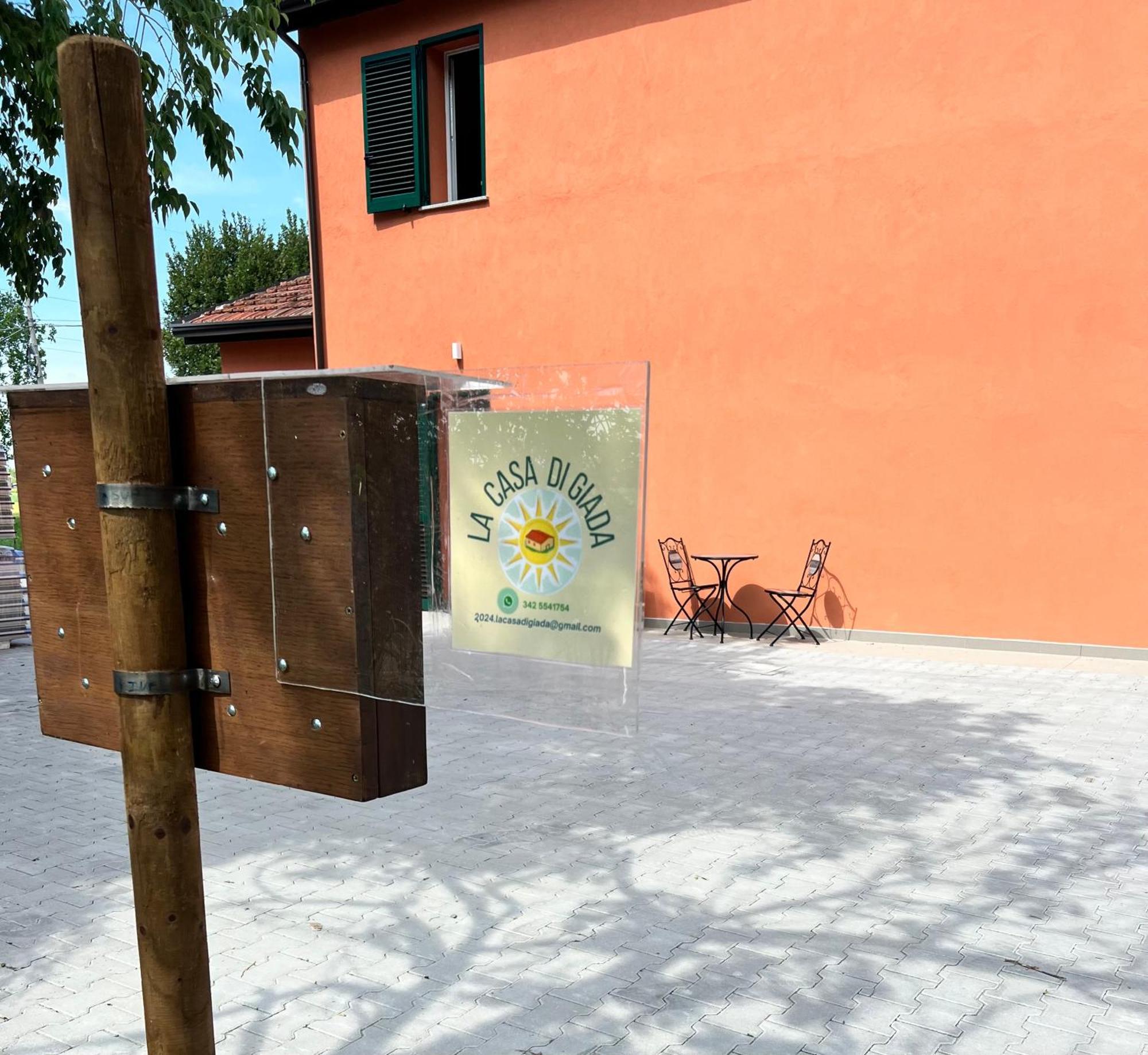 Guesthouse La Casa Di Giada Uscita Autostrada Di Imola Exterior photo